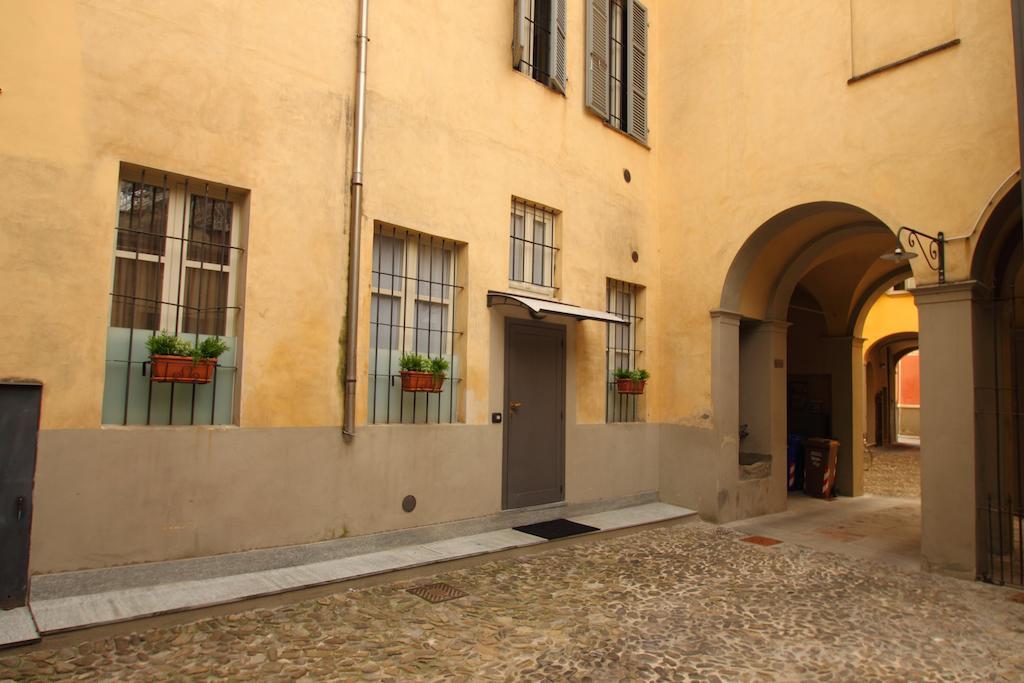 Luigi In Palazzo Bianchi Hotel Parma Szoba fotó